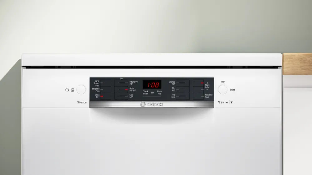 series 2 free standing dishwasher 60 cm white sms26aw08g 3